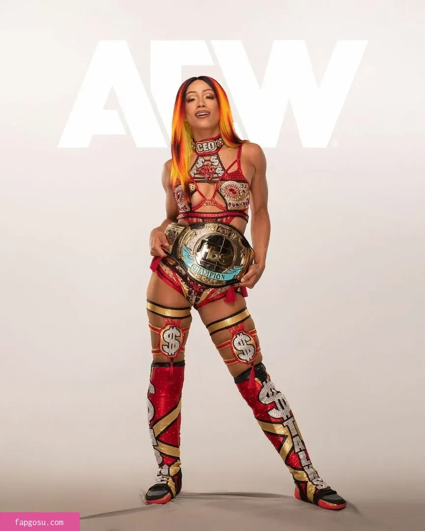 Sasha Banks