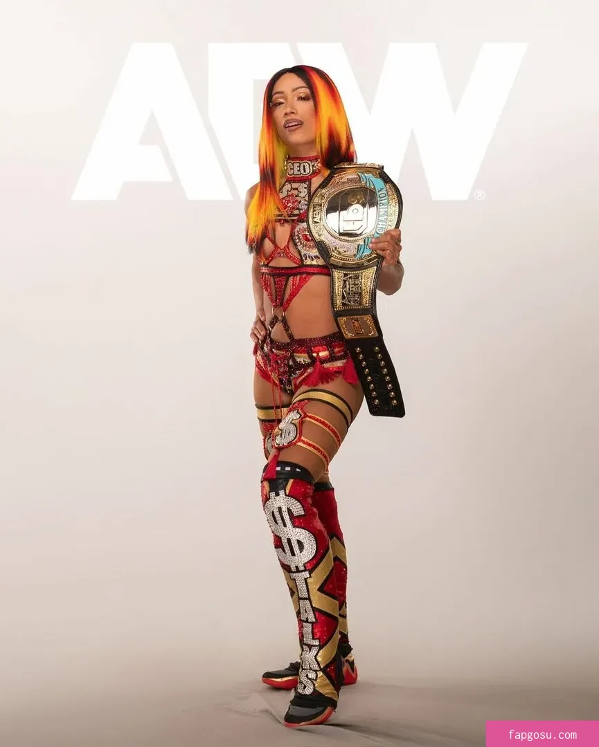 Sasha Banks