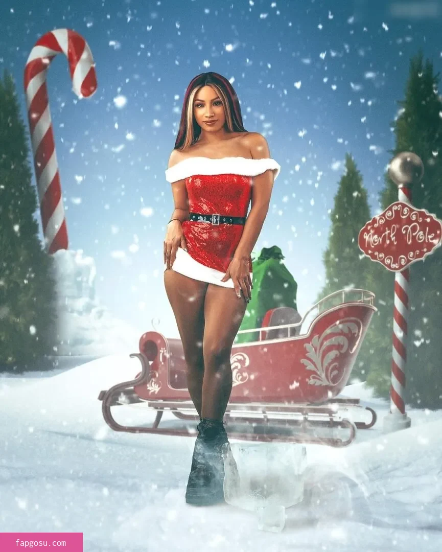 Sasha Banks