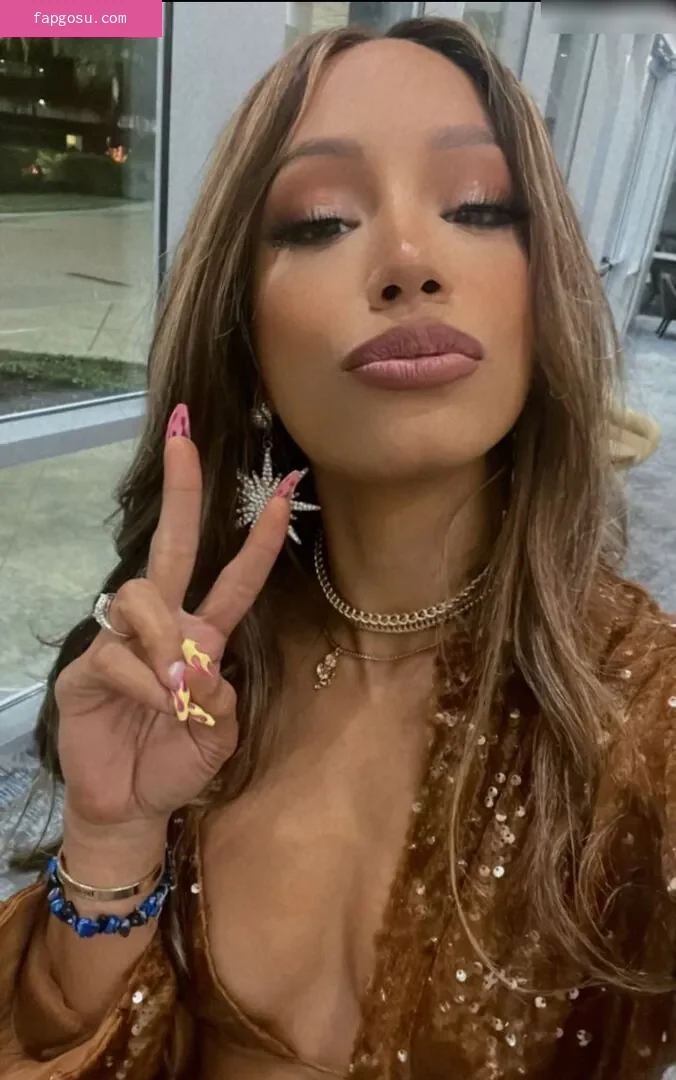 Sasha Banks