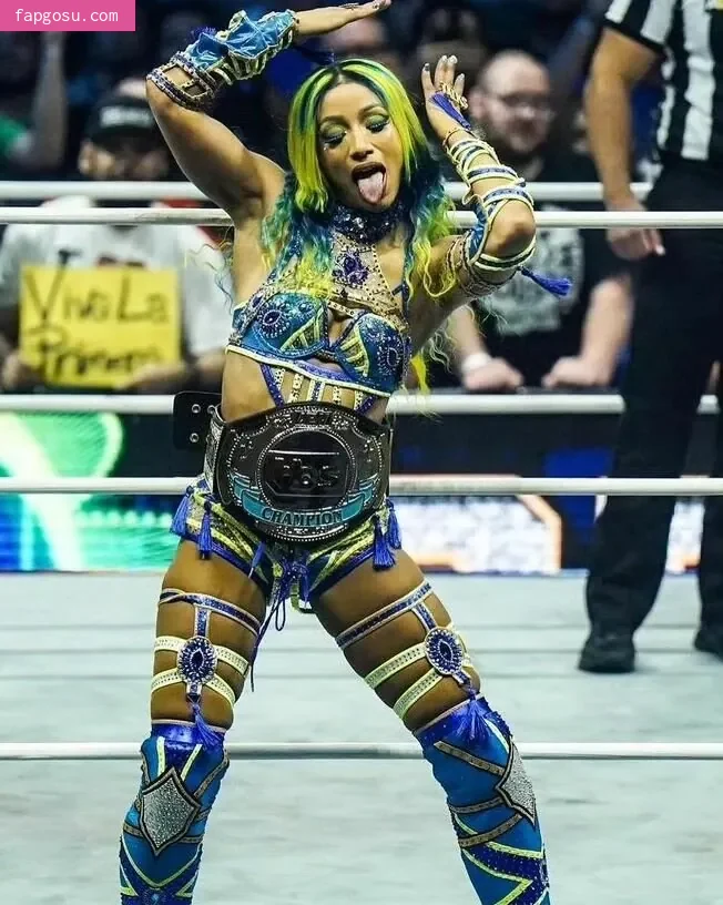 Sasha Banks