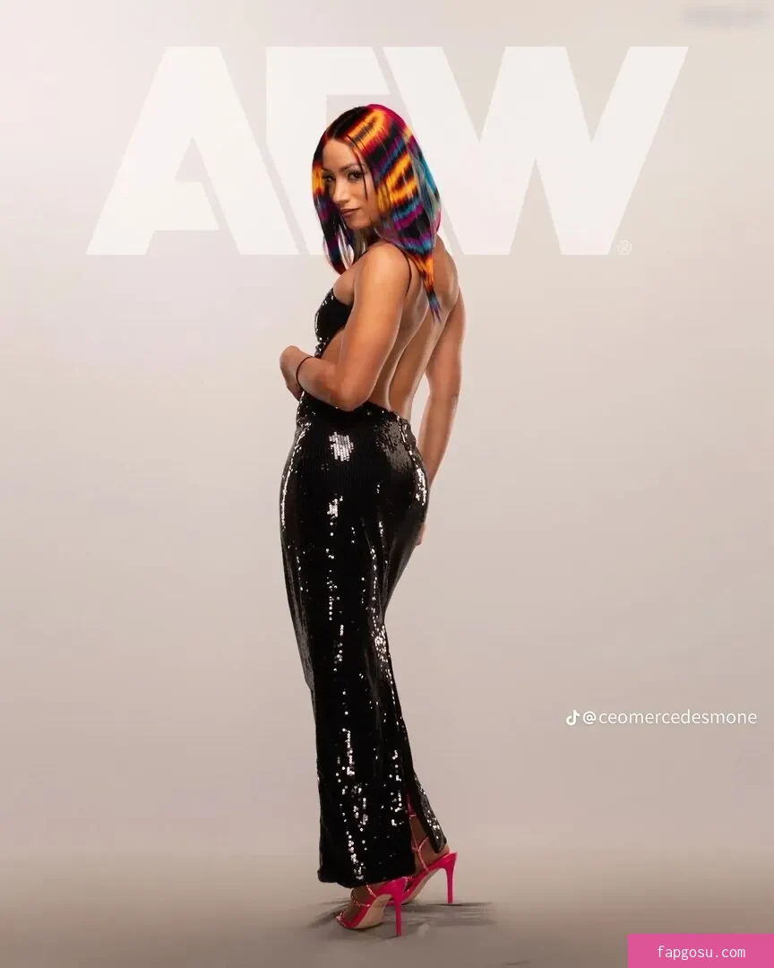 Sasha Banks