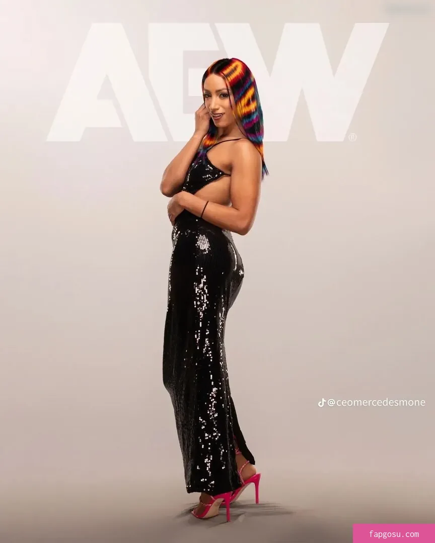 Sasha Banks