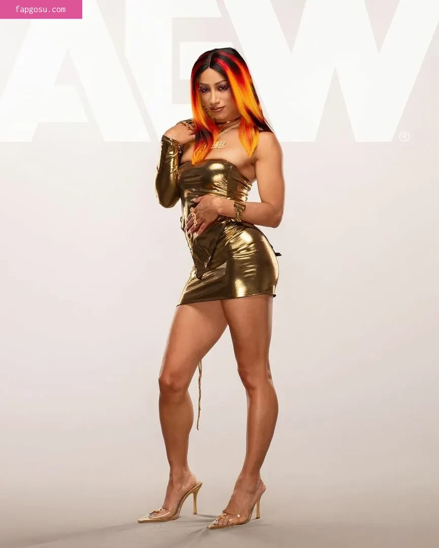 Sasha Banks