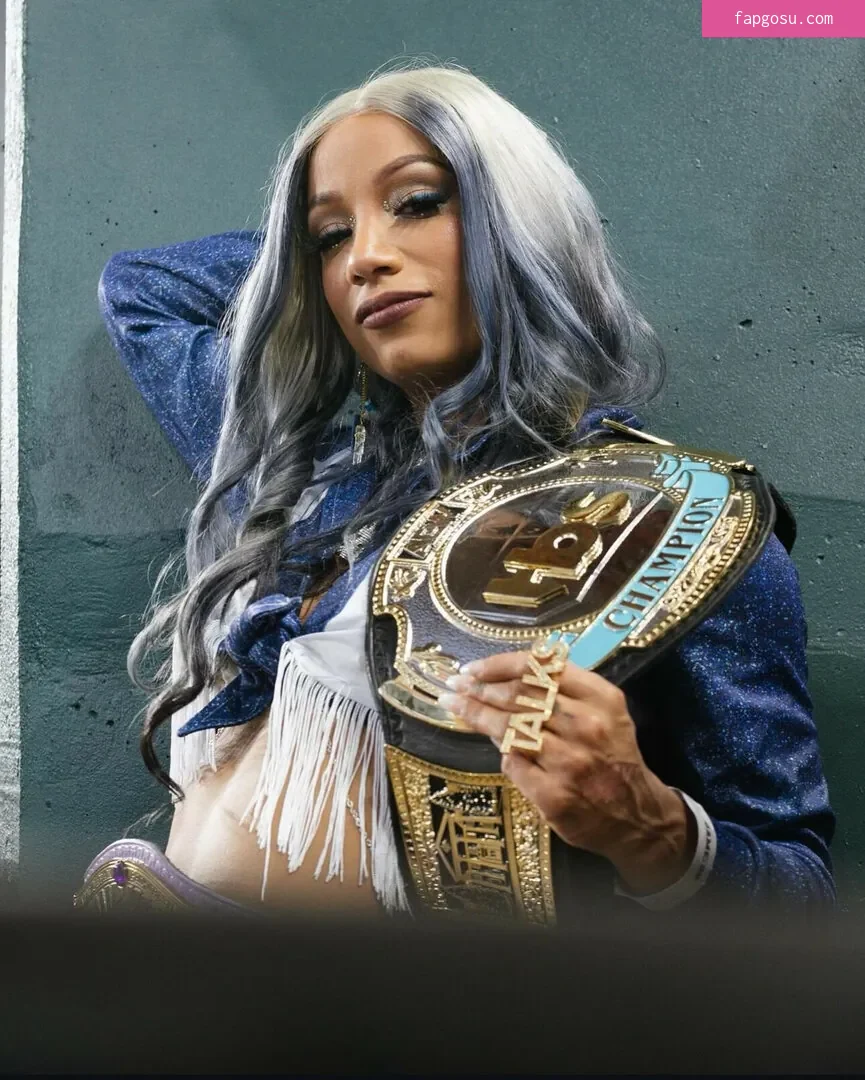 Sasha Banks