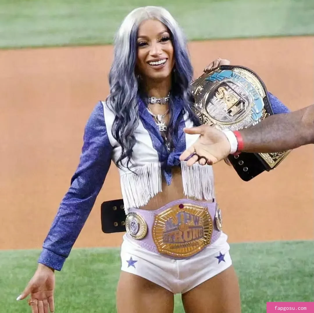 Sasha Banks