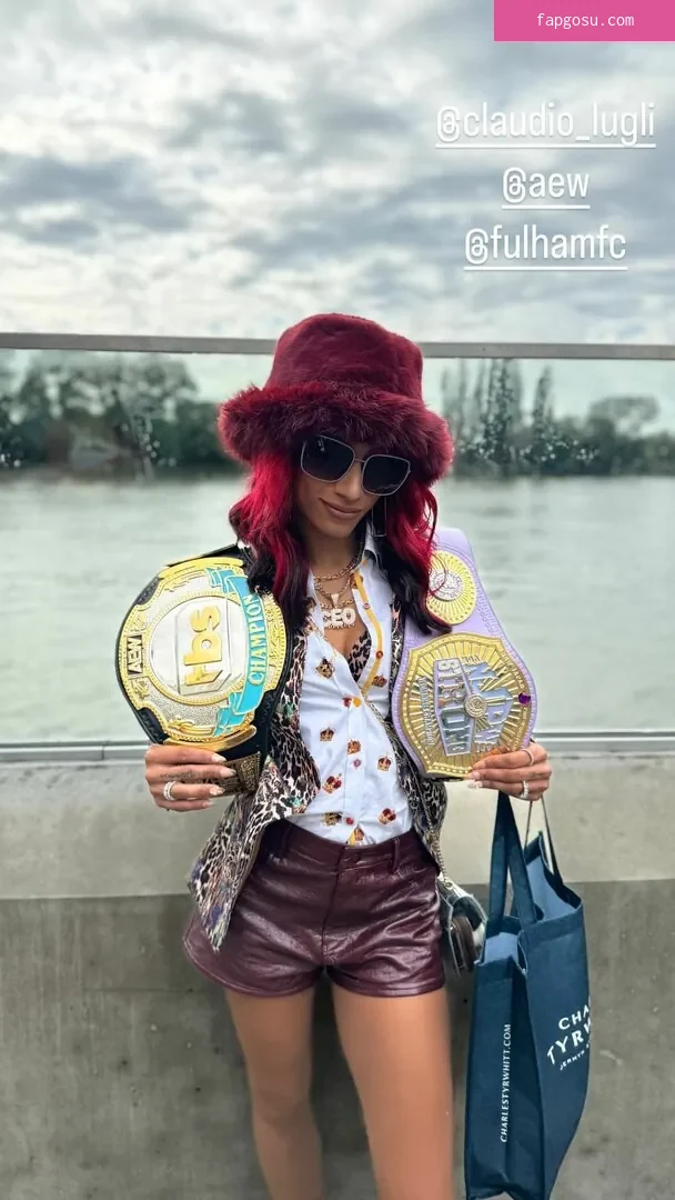 Sasha Banks