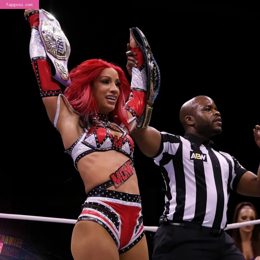 Sasha Banks