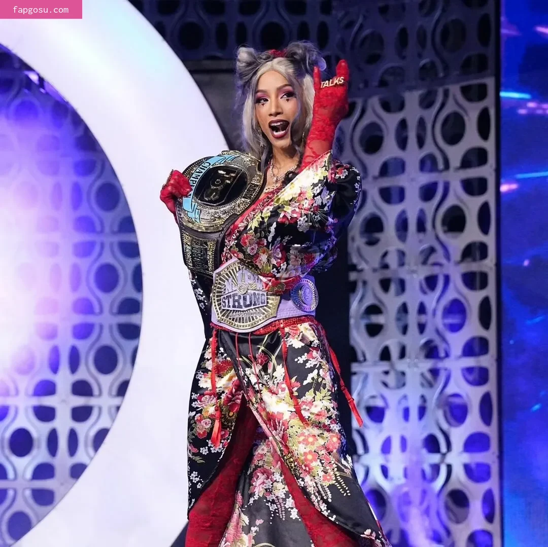 Sasha Banks