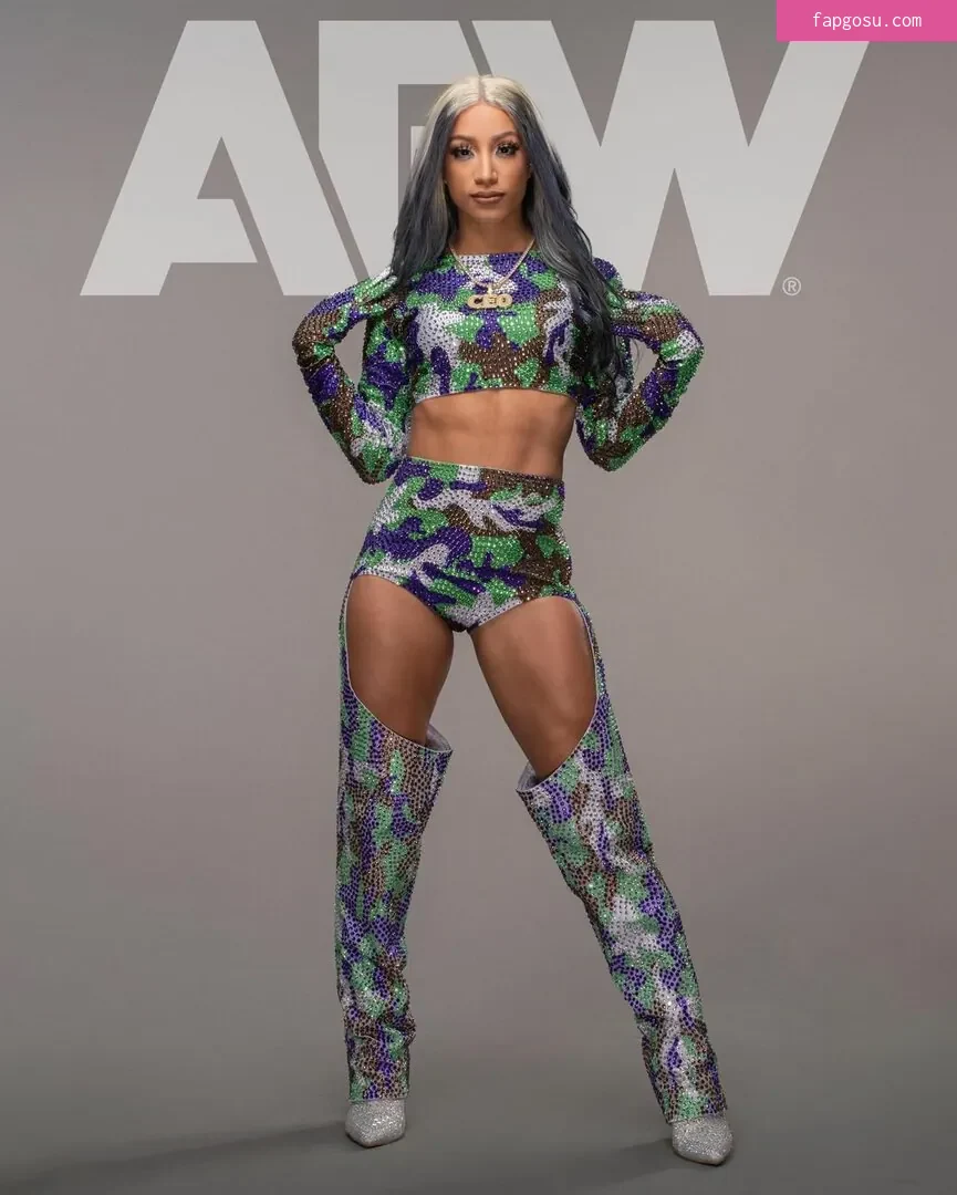 Sasha Banks