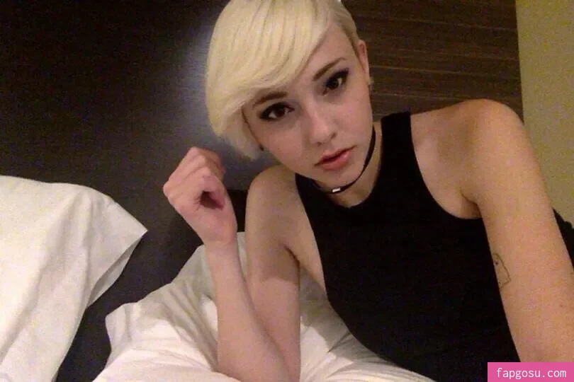 Savannah Brown