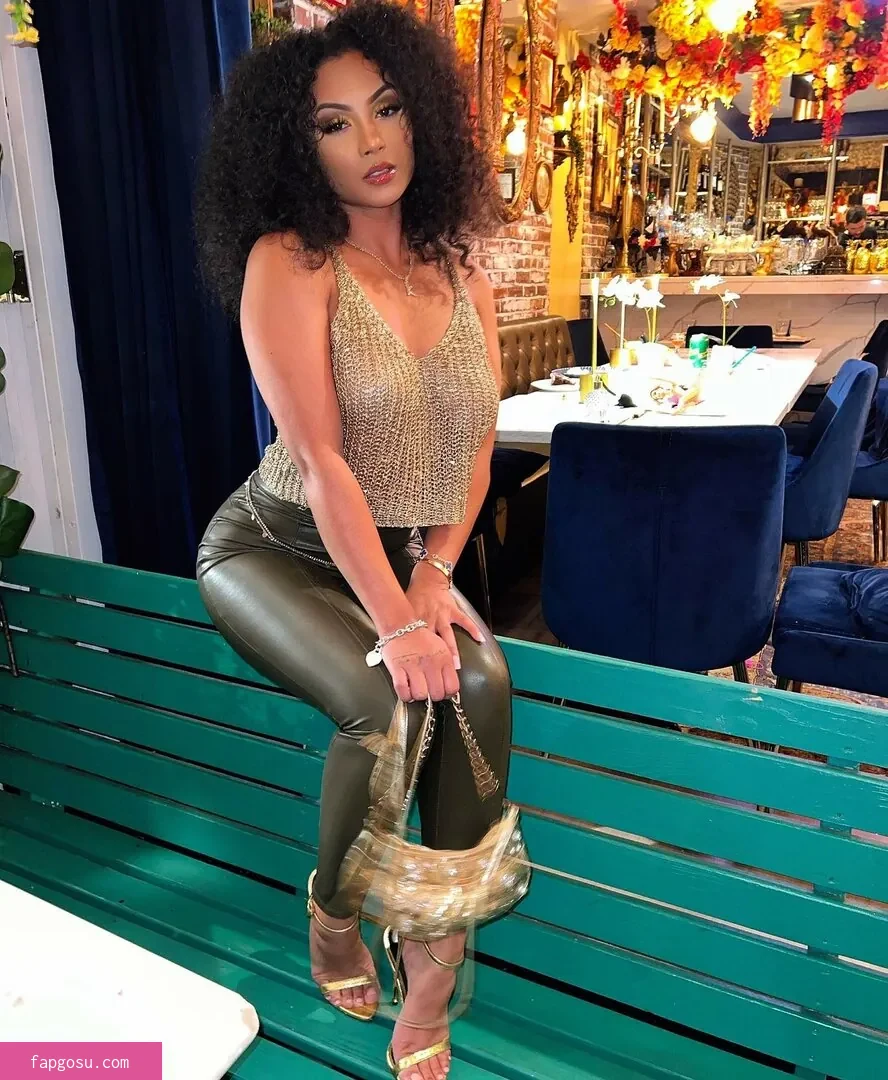 Secret_bombshell Kriz