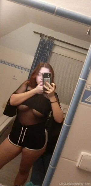 sexy_beth content