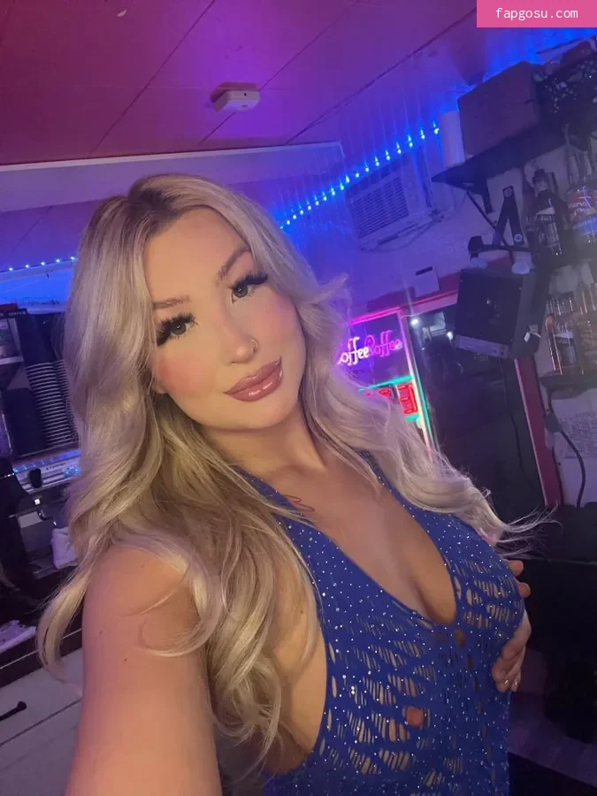 Stacked Blonde