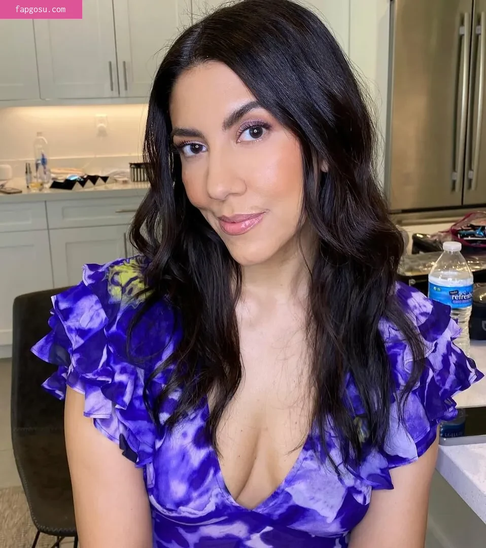 Stephanie Beatriz