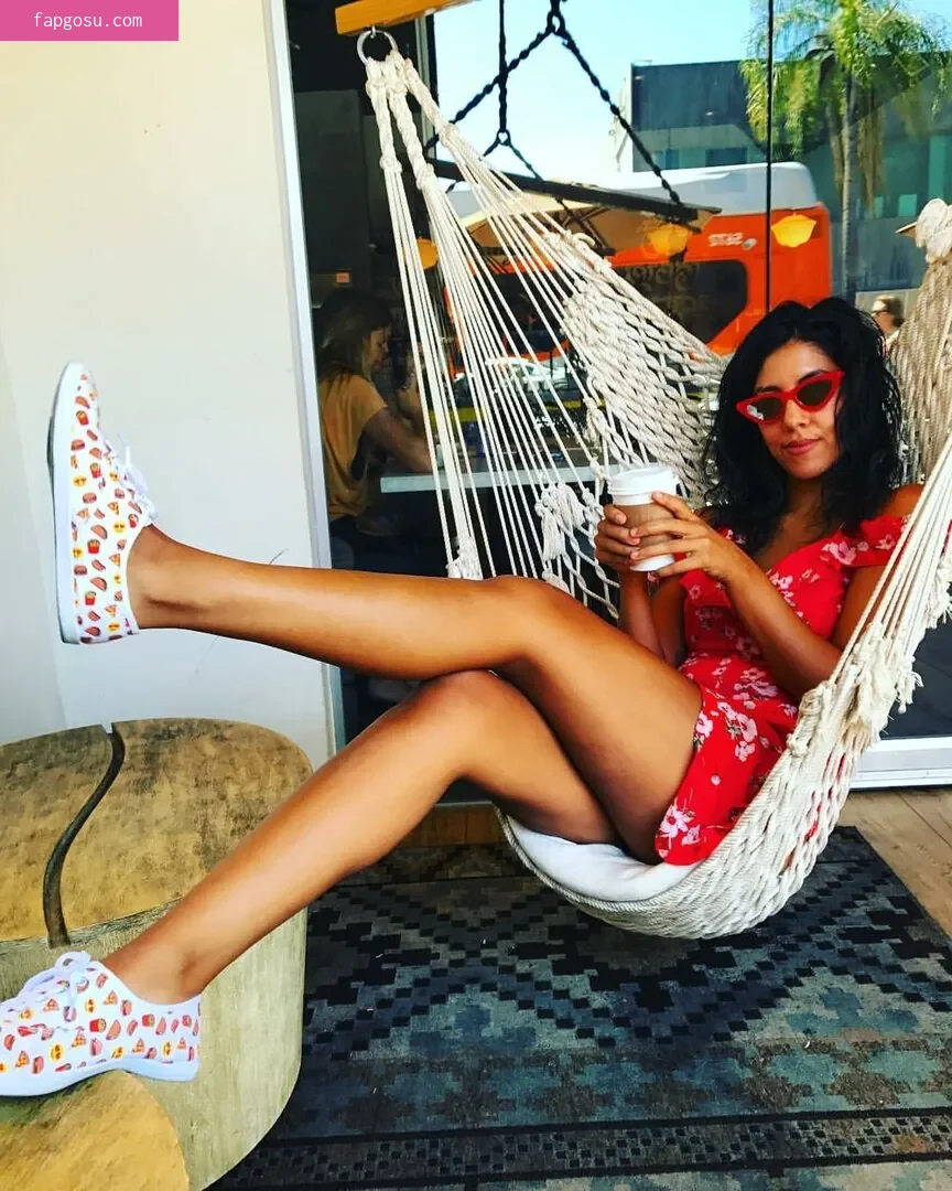 Stephanie Beatriz