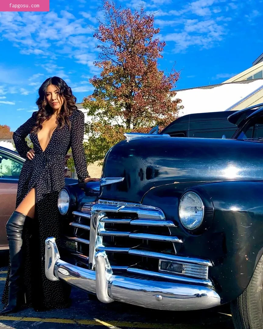 Stephanie Beatriz