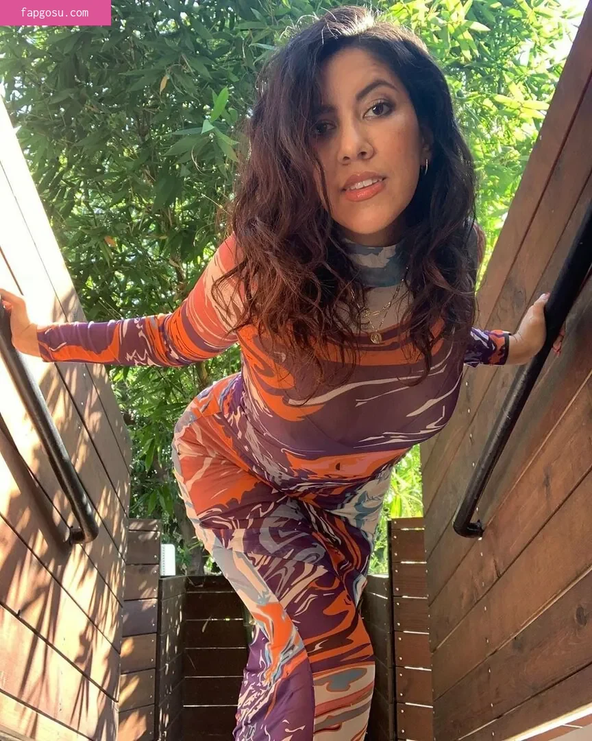 Stephanie Beatriz