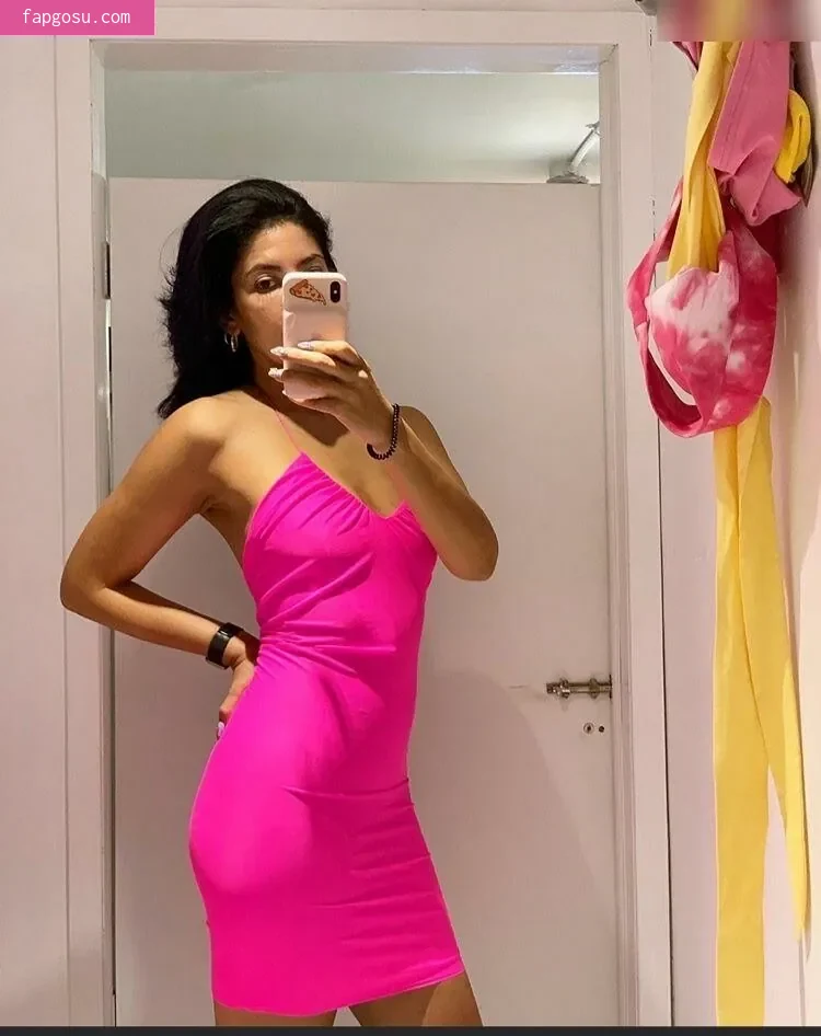 Stephanie Beatriz