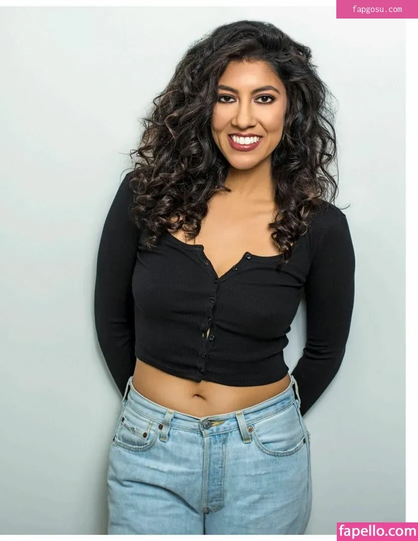 Stephanie Beatriz