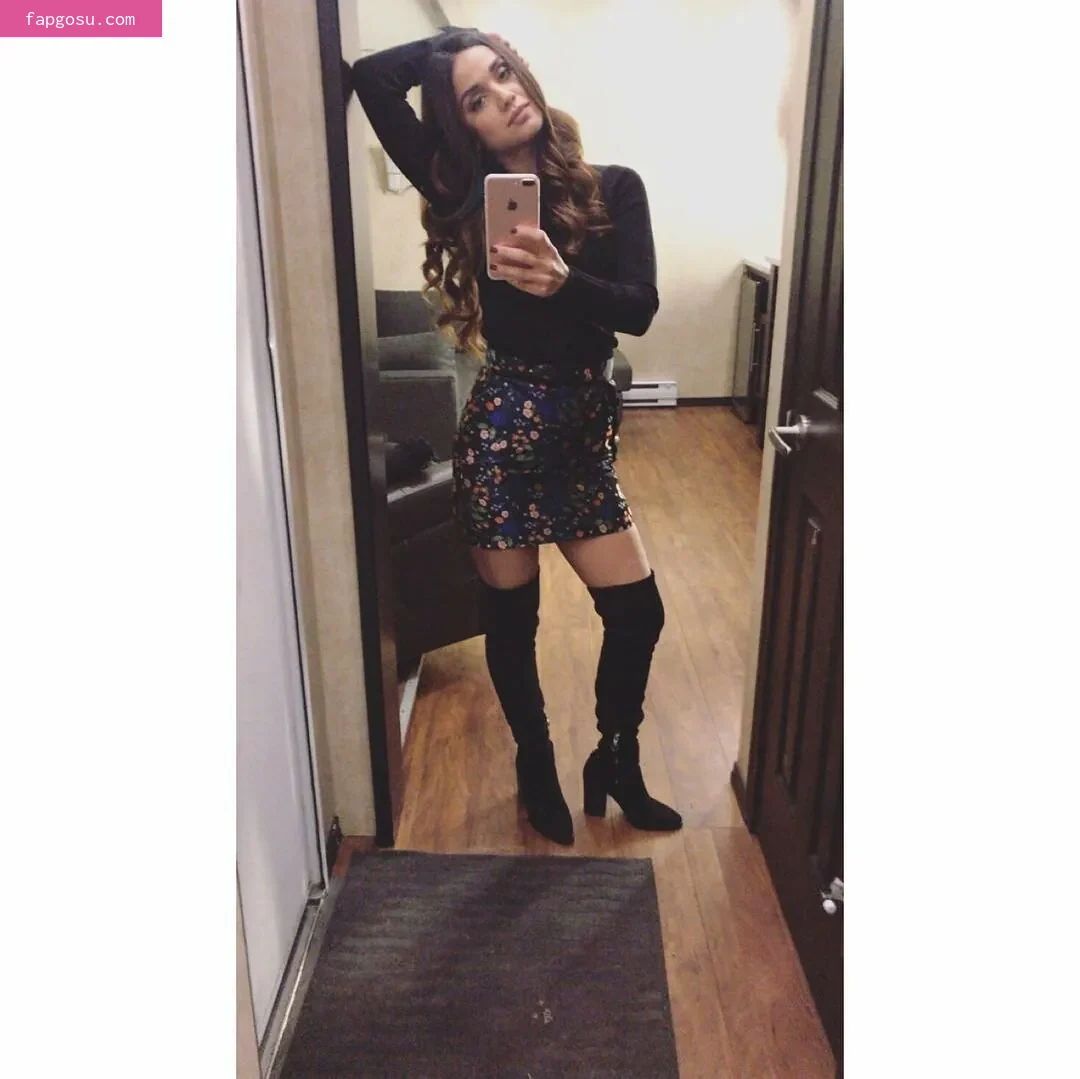 Summer Bishil