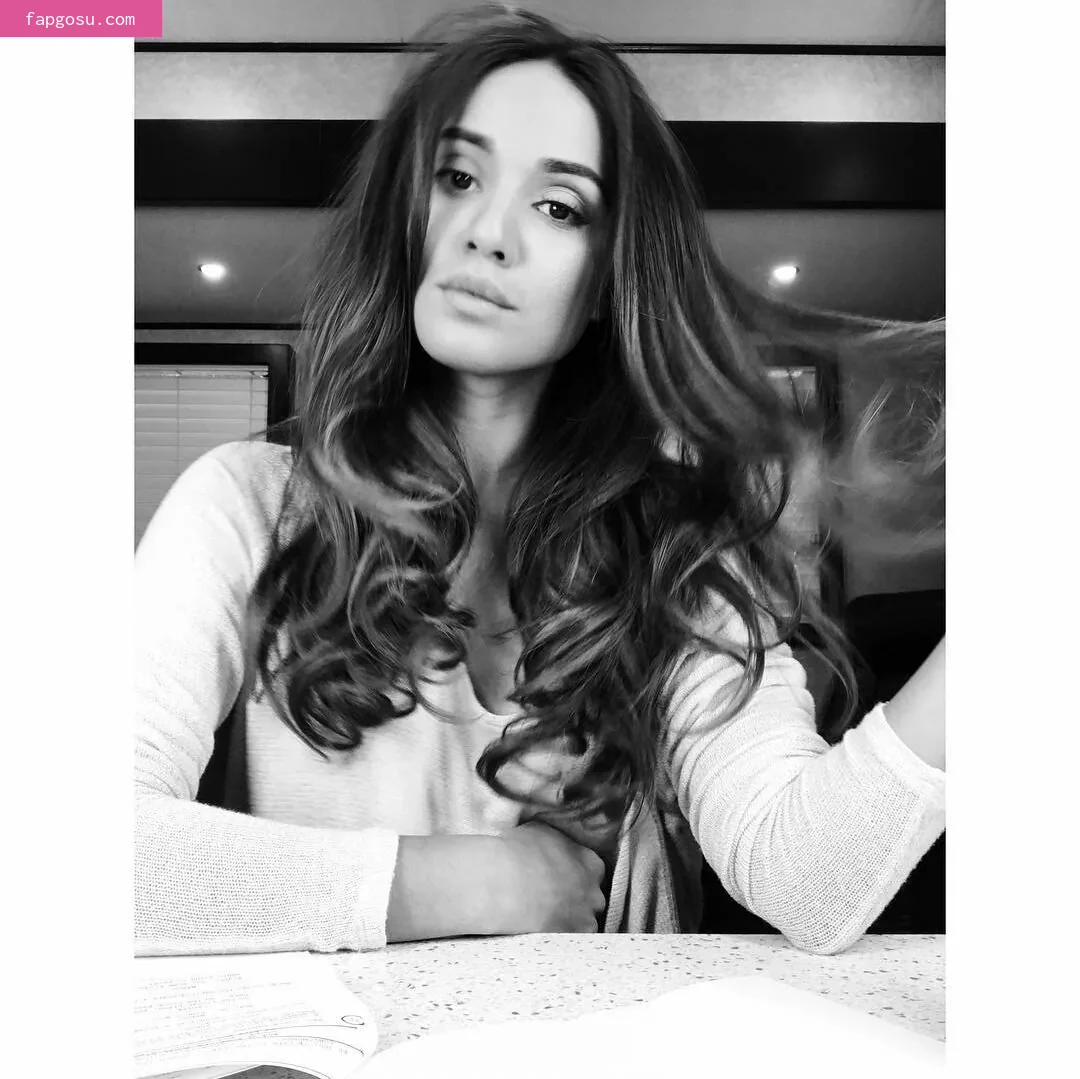 Summer Bishil