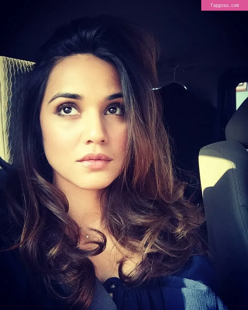Summer Bishil