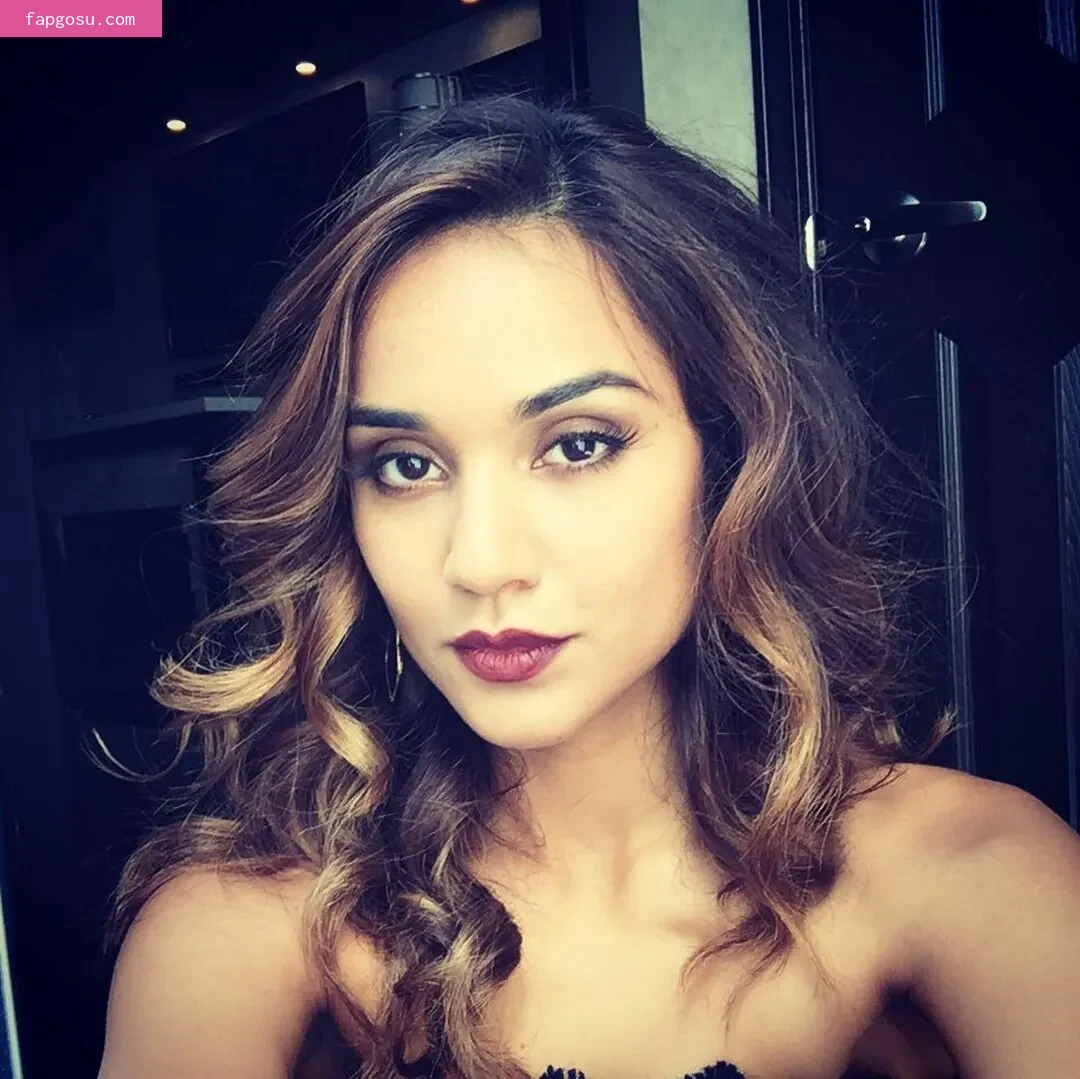 Summer Bishil