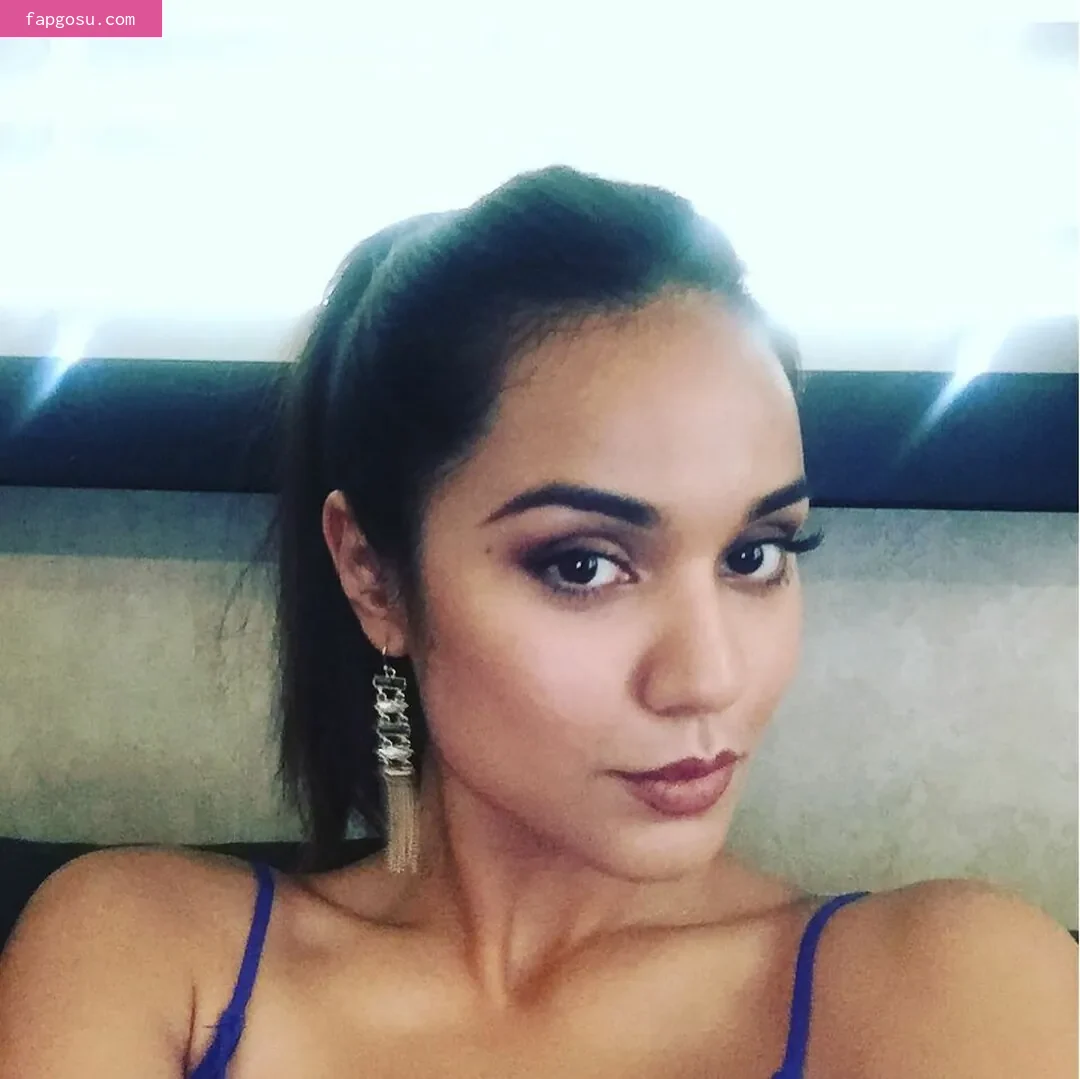 Summer Bishil