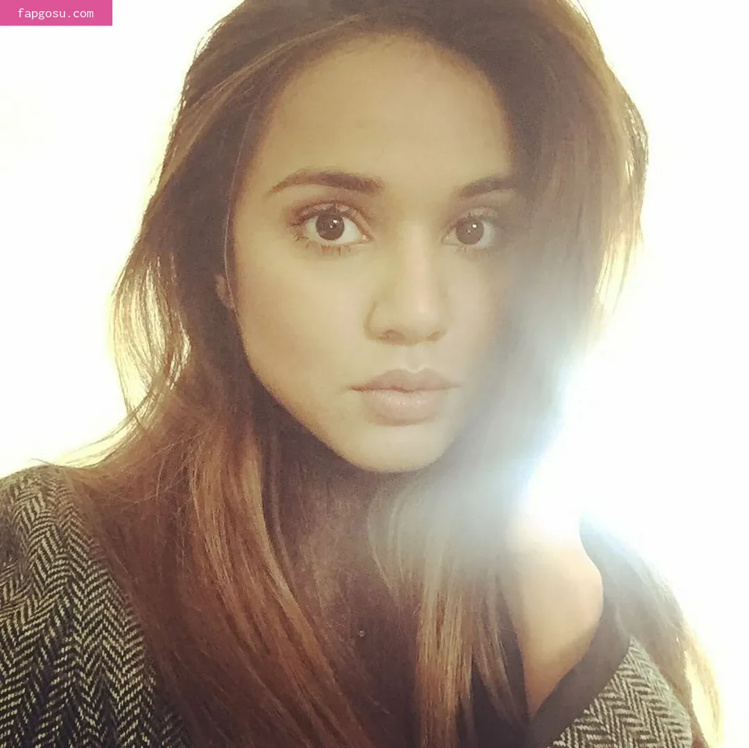 Summer Bishil