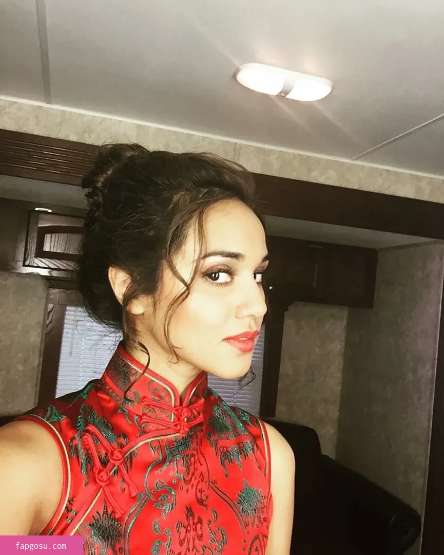 Summer Bishil