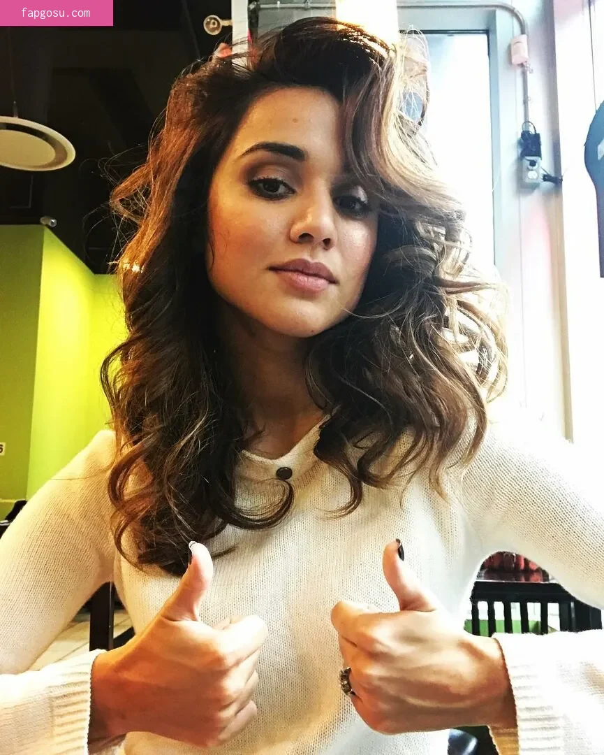 Summer Bishil