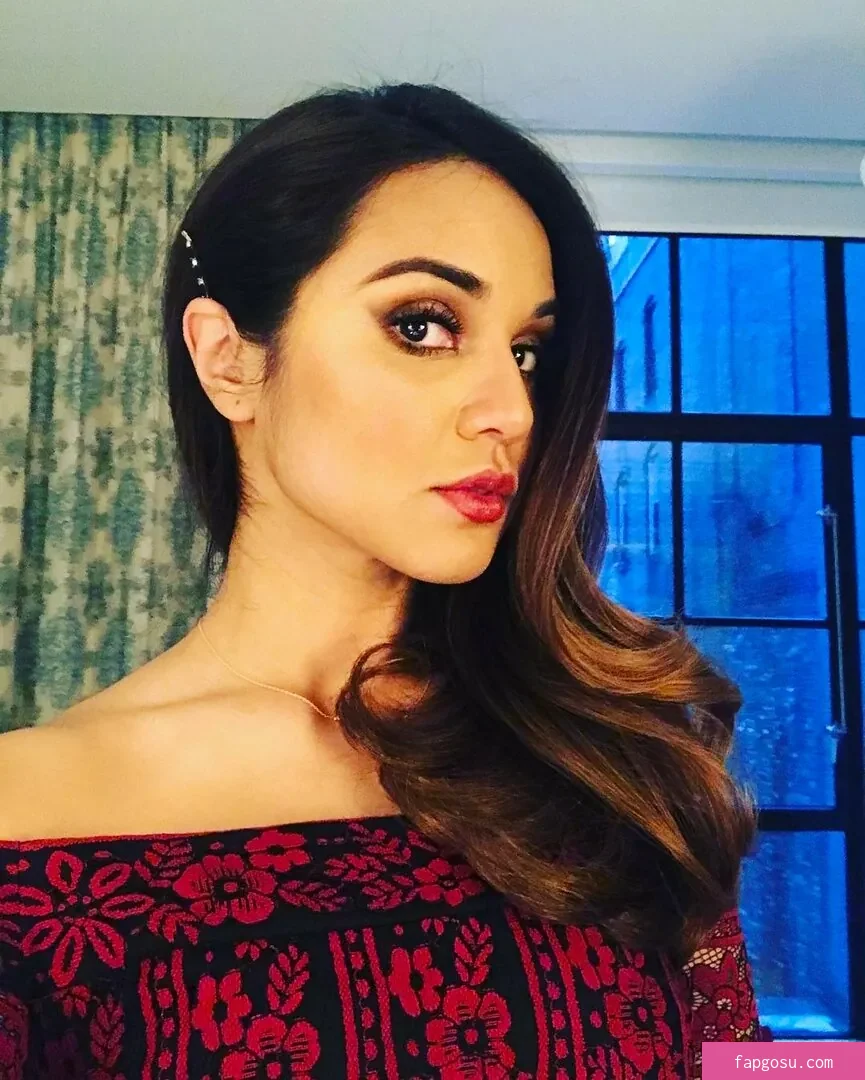 Summer Bishil