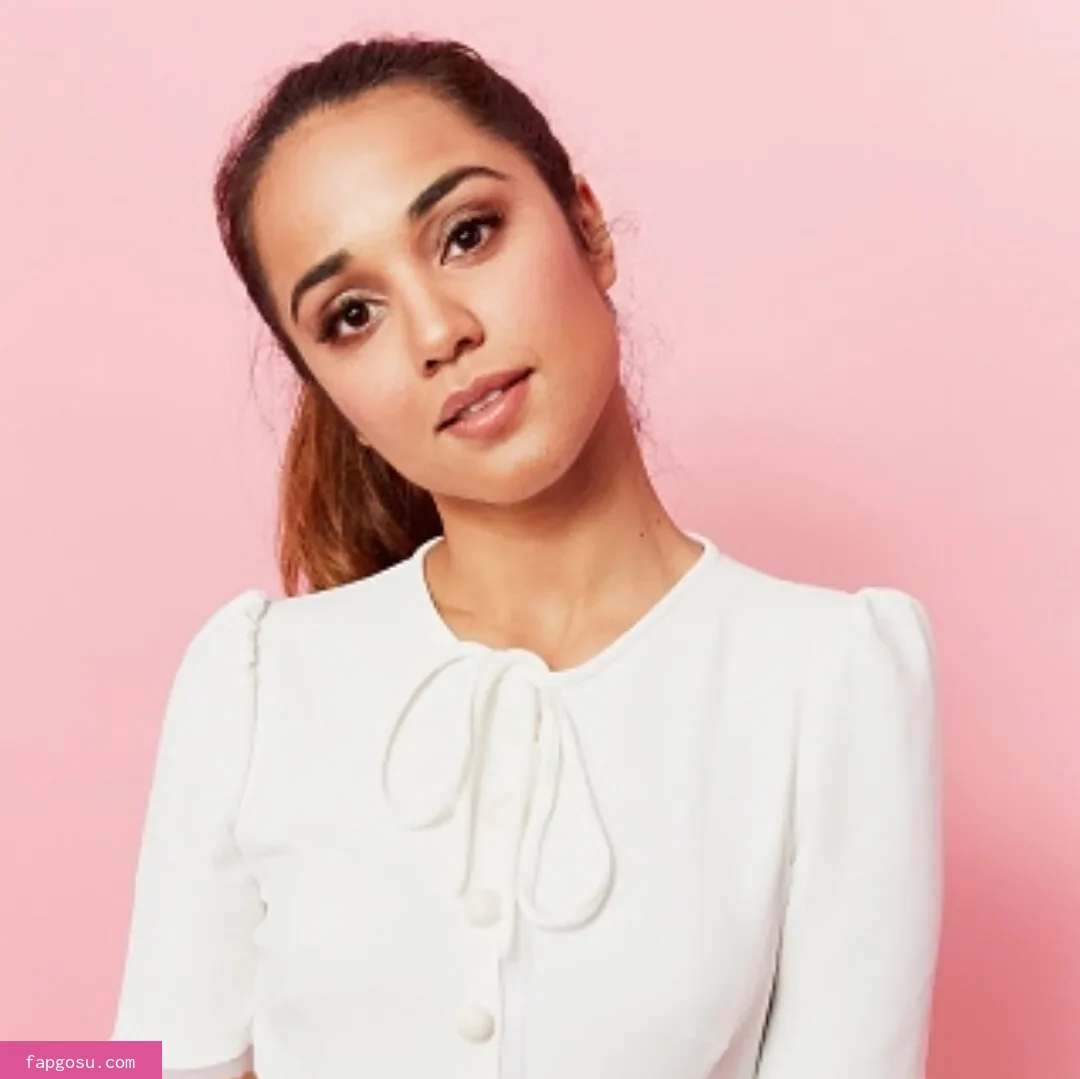Summer Bishil