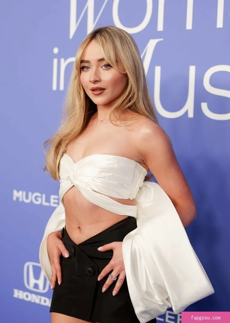 Sabrina Carpenter