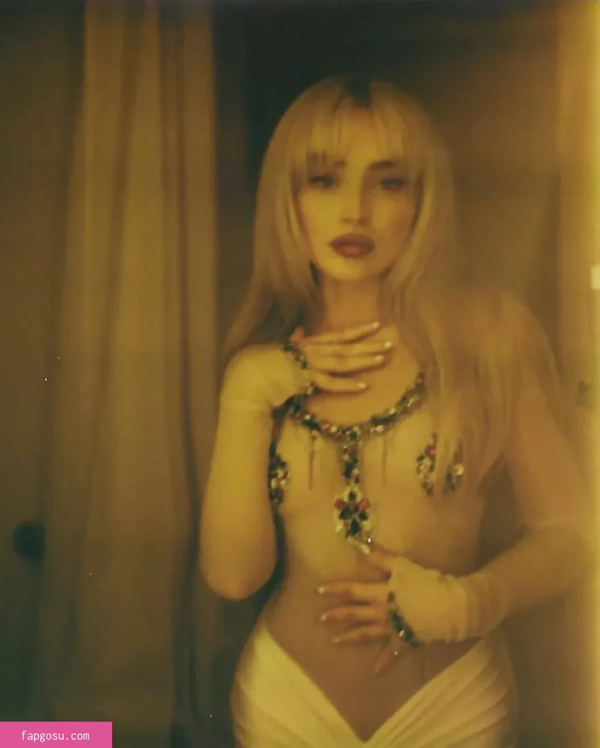Sabrina Carpenter