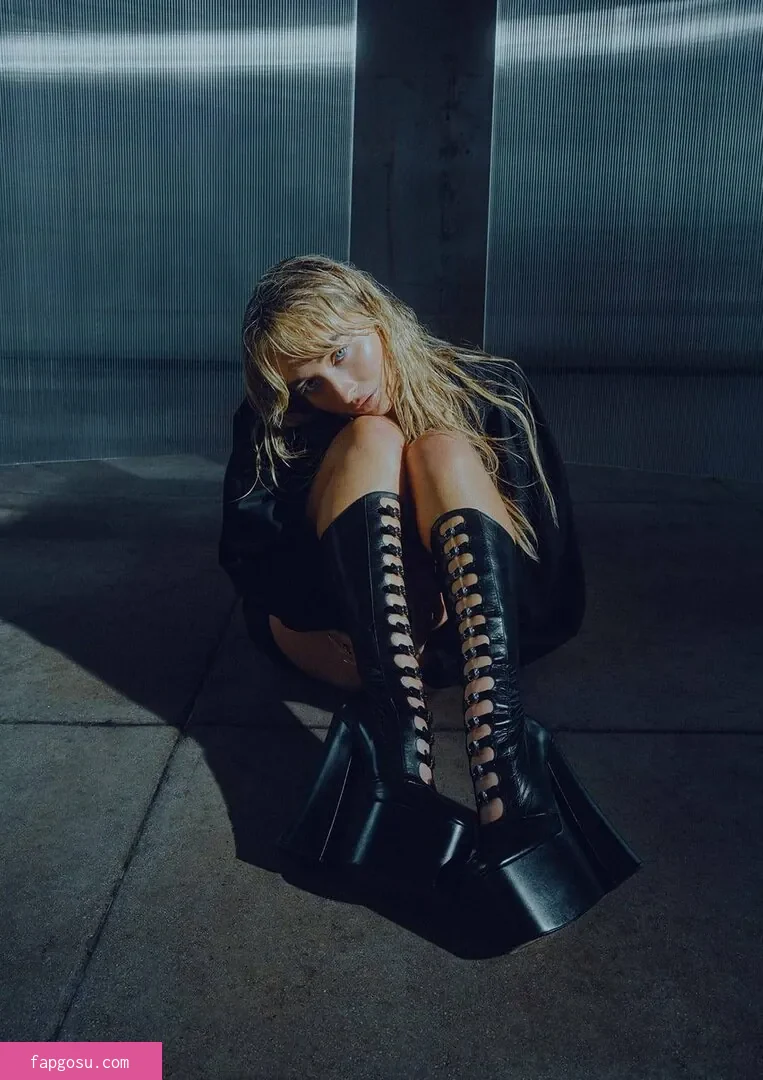 Sabrina Carpenter