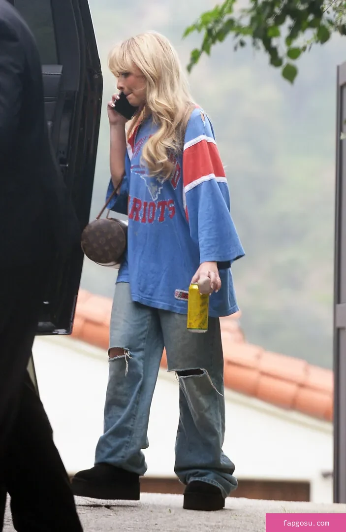 Sabrina Carpenter