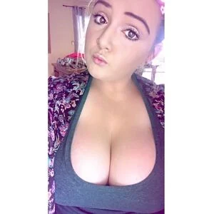 Samantha Coffeen content
