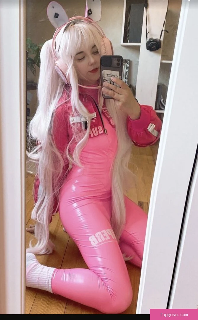 Sen Cosplay