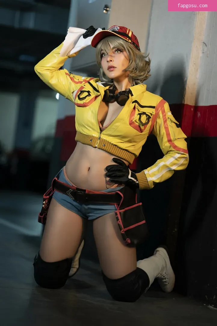 Shermie Cosplay
