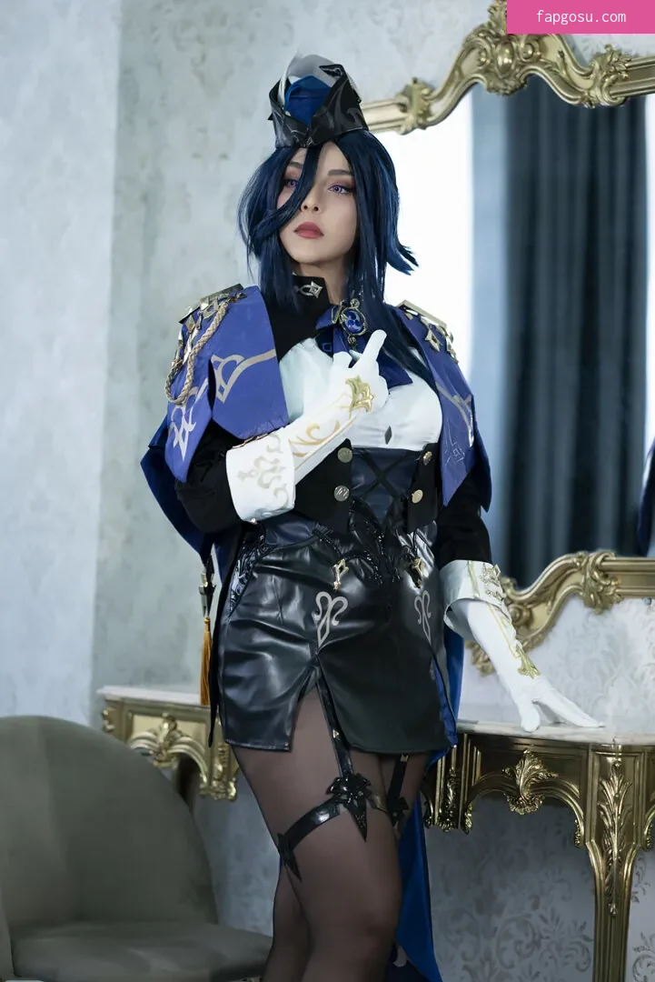 Shermie Cosplay