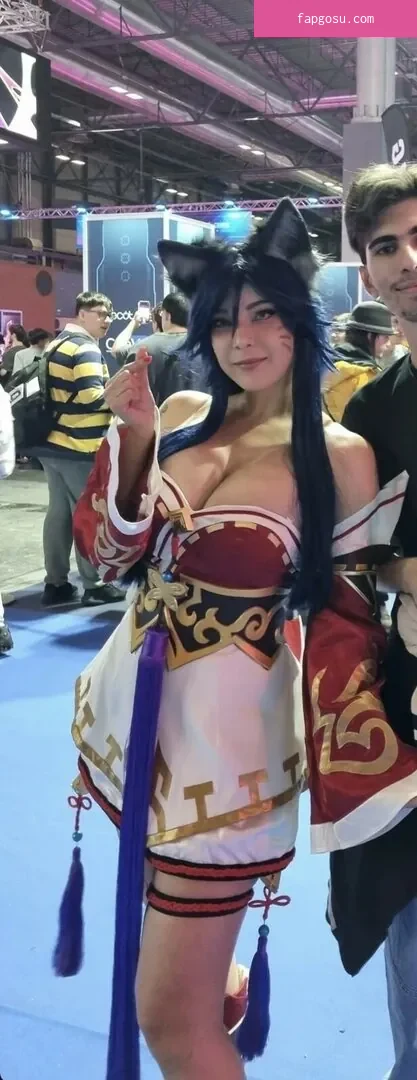 Shermie Cosplay