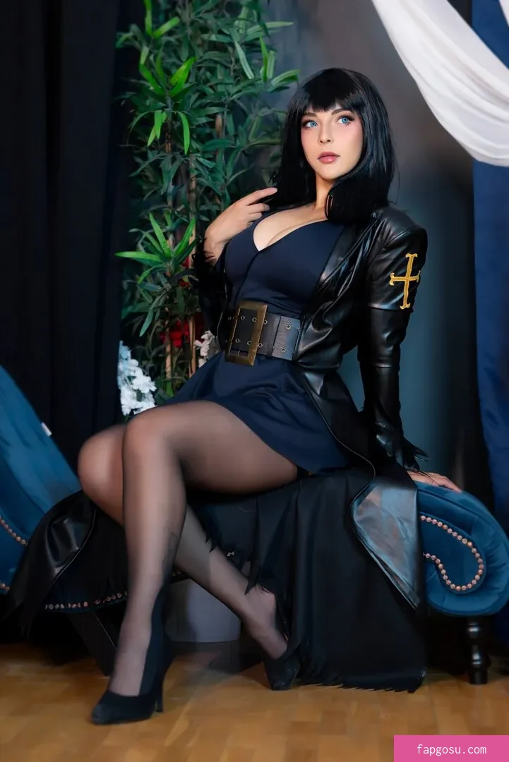 Shermie Cosplay