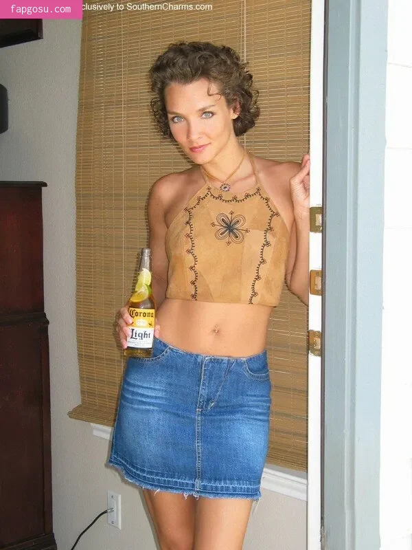 Southern-Charms Reese