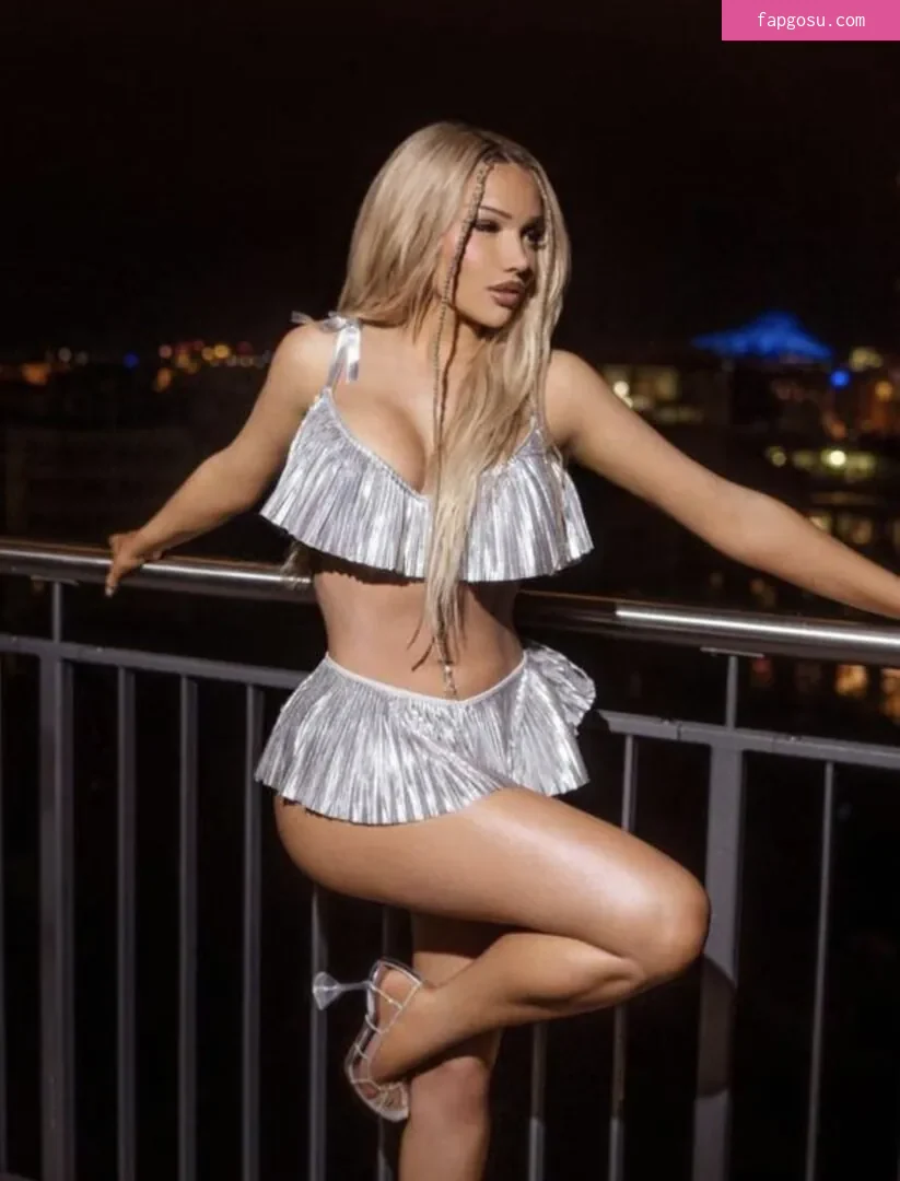 Shirin David