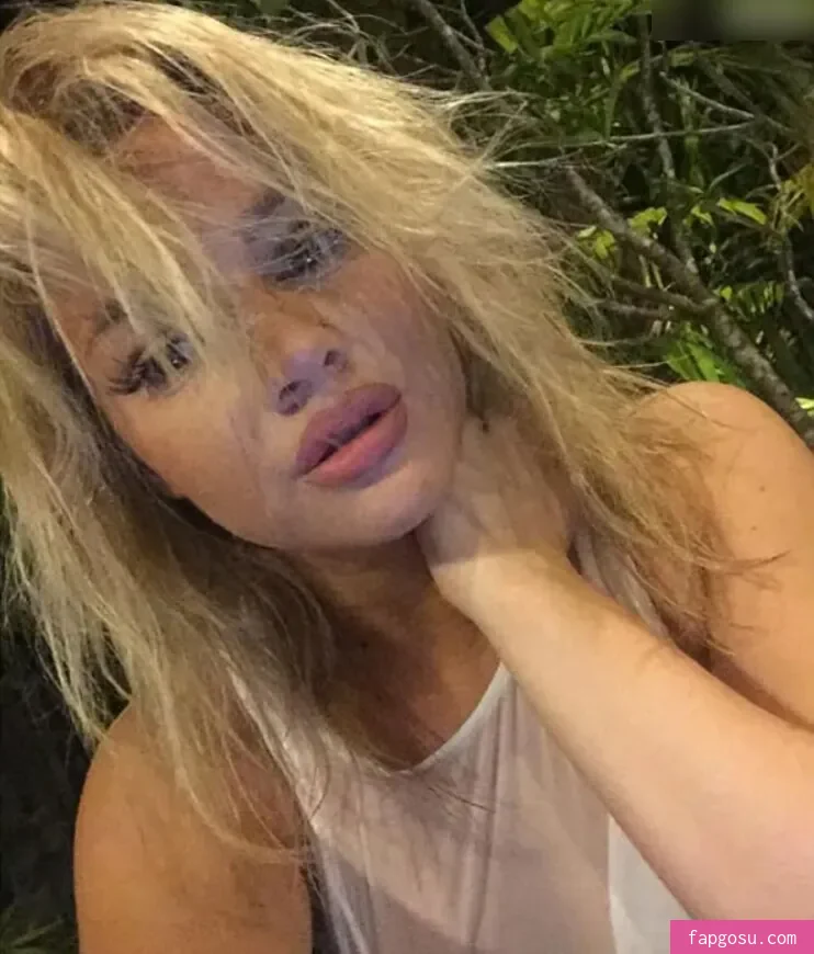 Shirin David