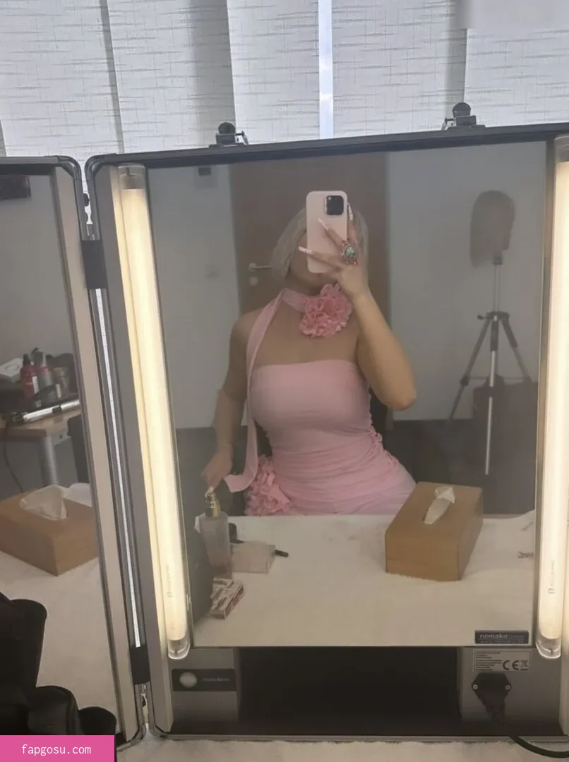 Shirin David