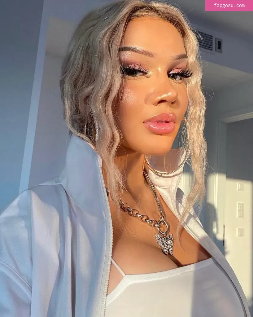 Shirin David