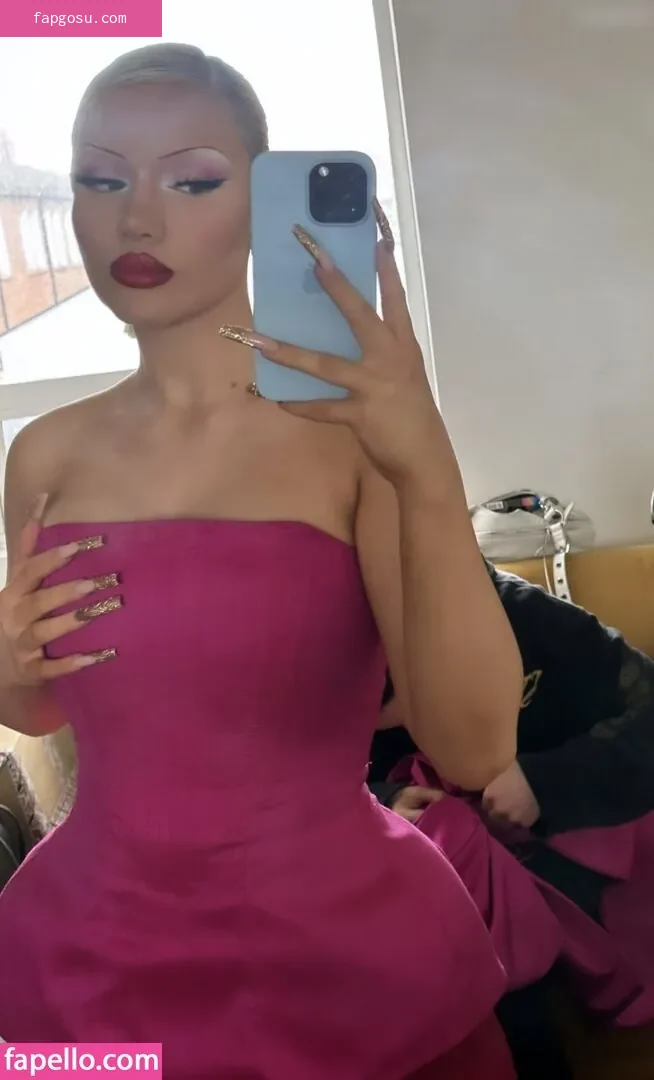 Shirin David